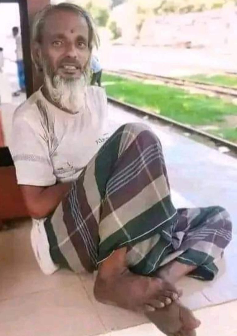 কা‌সেম আলীর দু‌বেলা ভাতই এখন চাওয়া