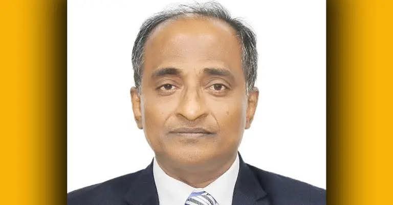 ৩৫ কোটি টাকায় সচিব হয়েছেন মাহবুবুর