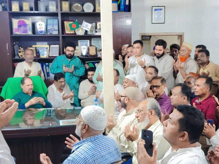 চকবাজারে ব্যবসায়ী শেখ আব্দুর রহিমের নাতির মৃত্যুতে এ্যাড. মজিবর রহমান সরোয়ারের সমবেদনা