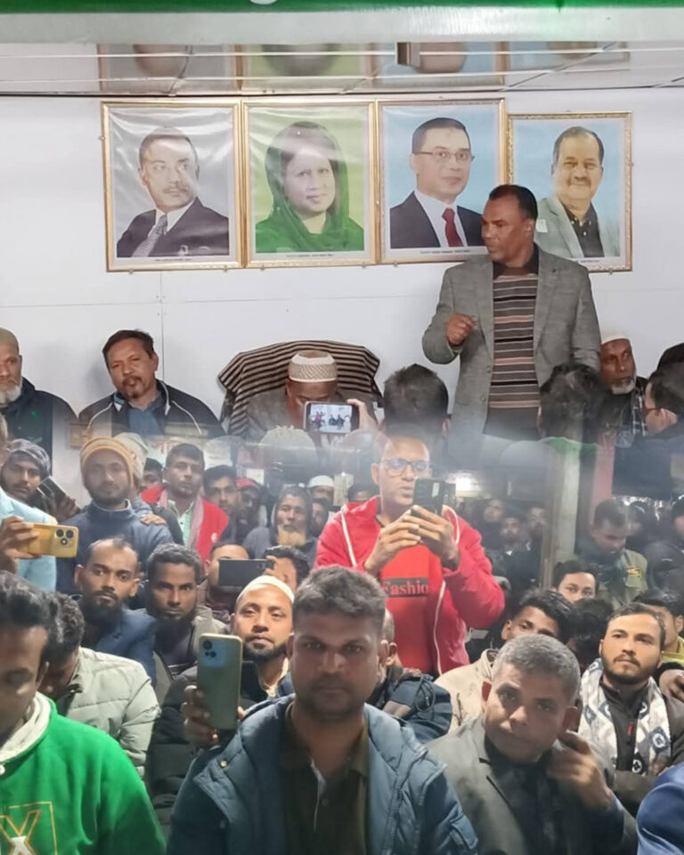 বেগম খালেদা জিয়ার রোগমুক্তি কামনায় গৌরনদীতে মিলাদ ও দোয়া মাহফিল